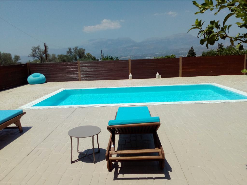 House Veggera - Private Swimming Pool Vendégház Pombia Kültér fotó